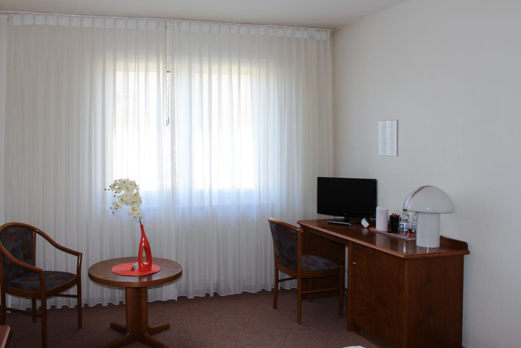 Hotel Post Rosbach vor der Höhe Kamer foto